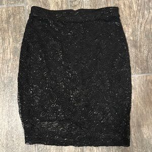 H&M XS black lace skirt